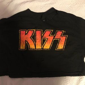 distressed cropped KISS band tee